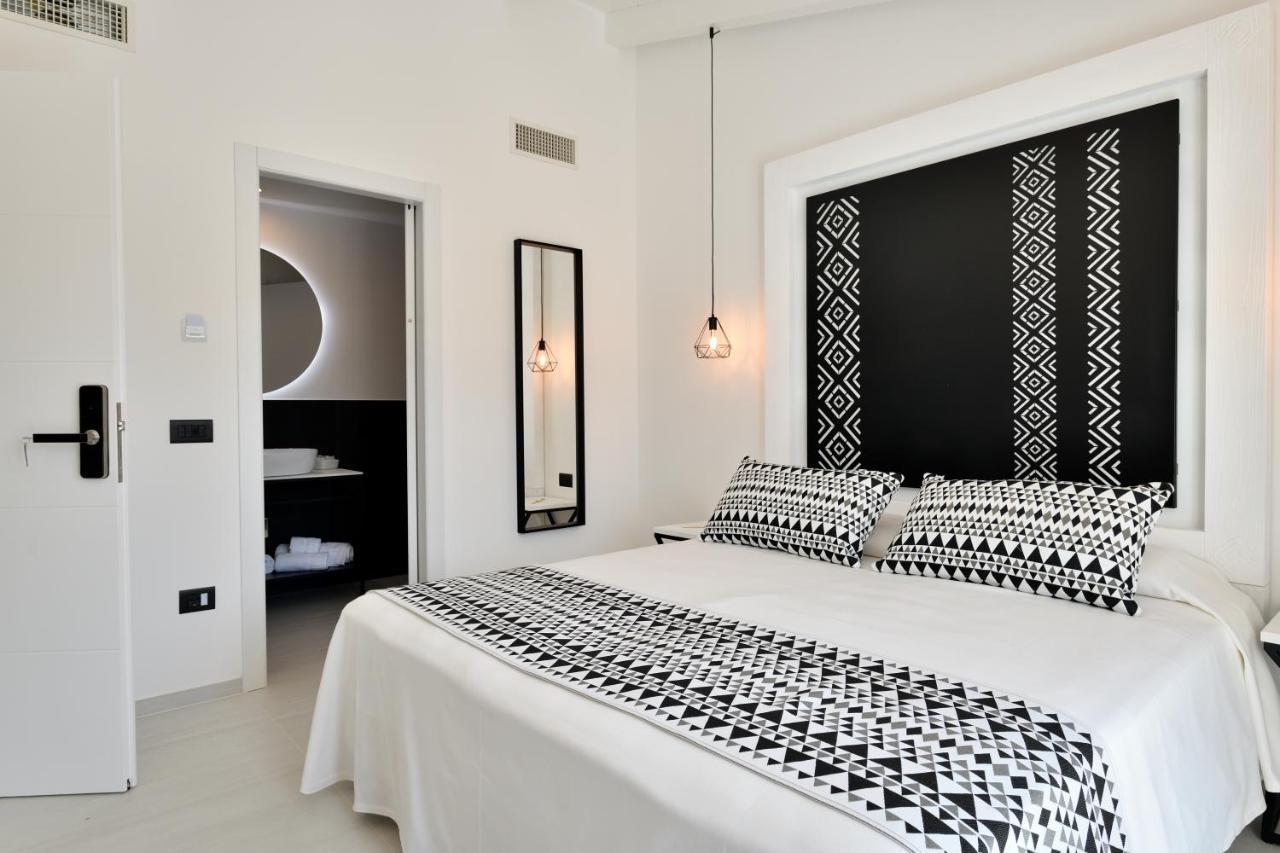 Cara a Bentu - Charming Rooms Tortoli Bagian luar foto
