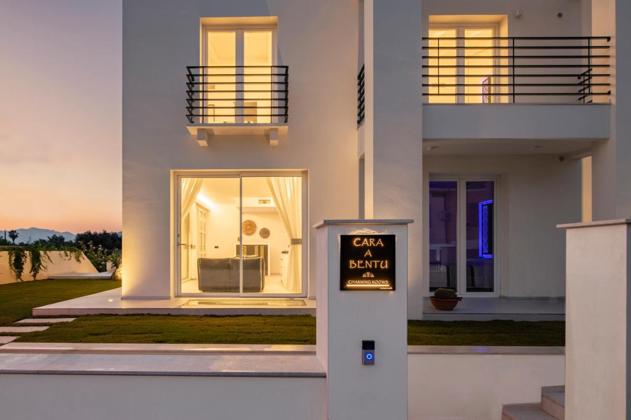 Cara a Bentu - Charming Rooms Tortoli Bagian luar foto
